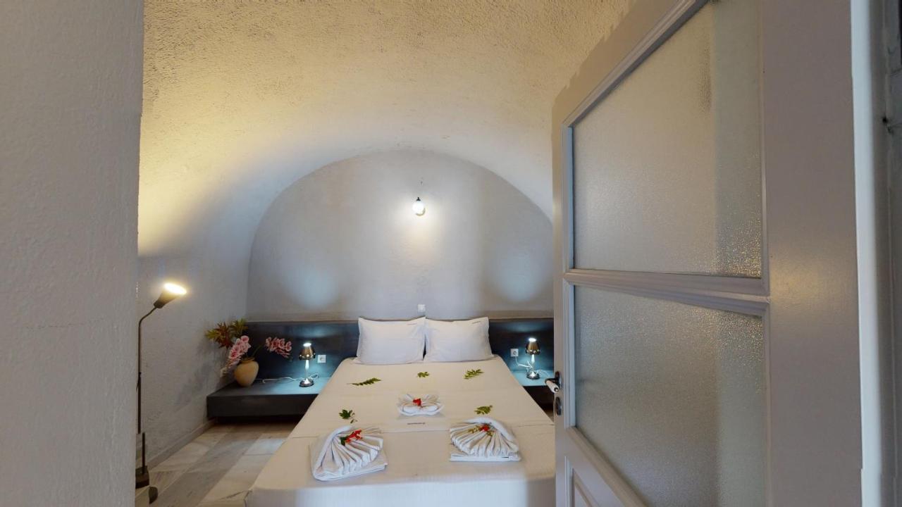Noni Studios Тира Экстерьер фото